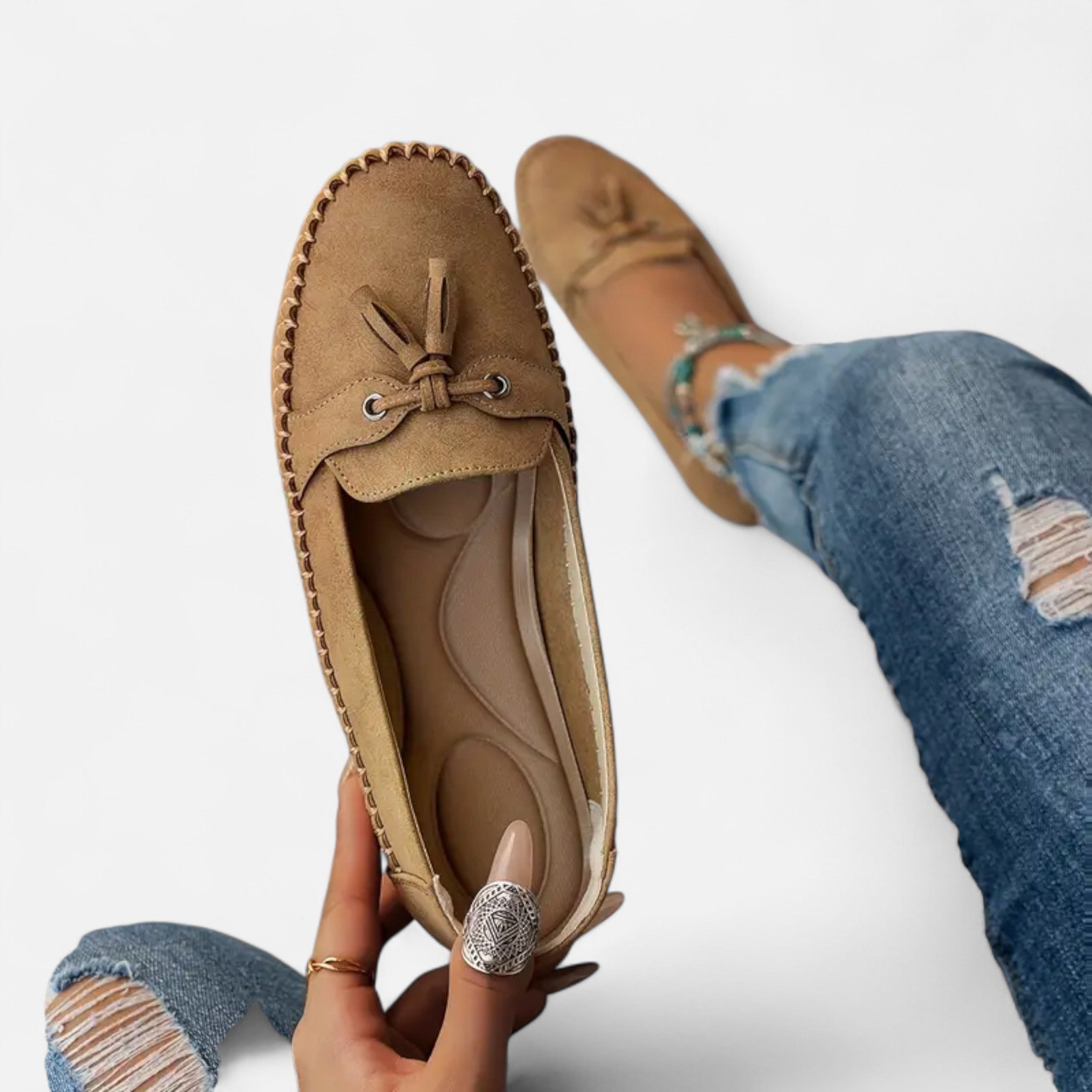 Cariova Mode | Women’s Bowknot Loafers – Timeless Elegance