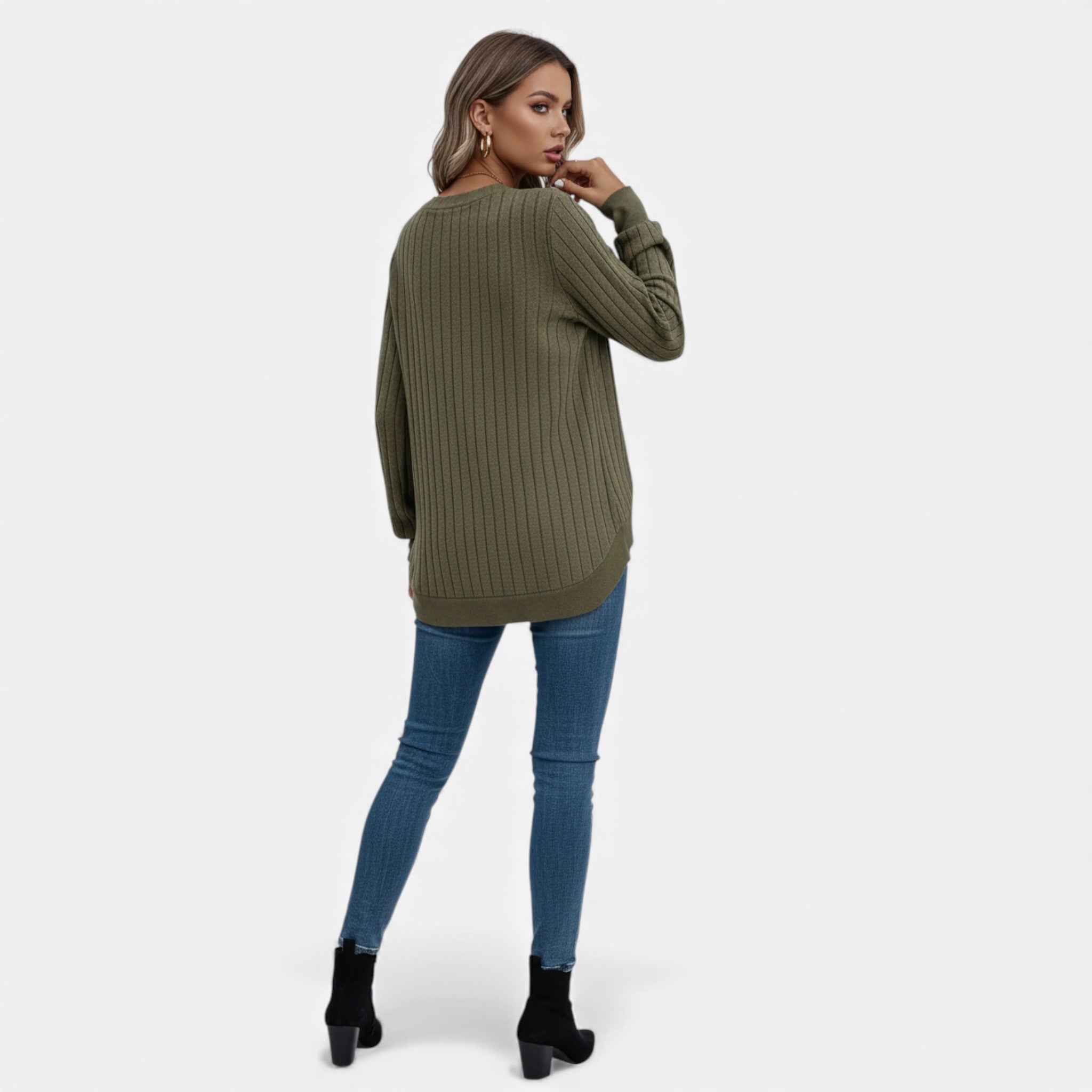 Cariova Mode | Women’s V-Neck Cashmere-Feel Sweater