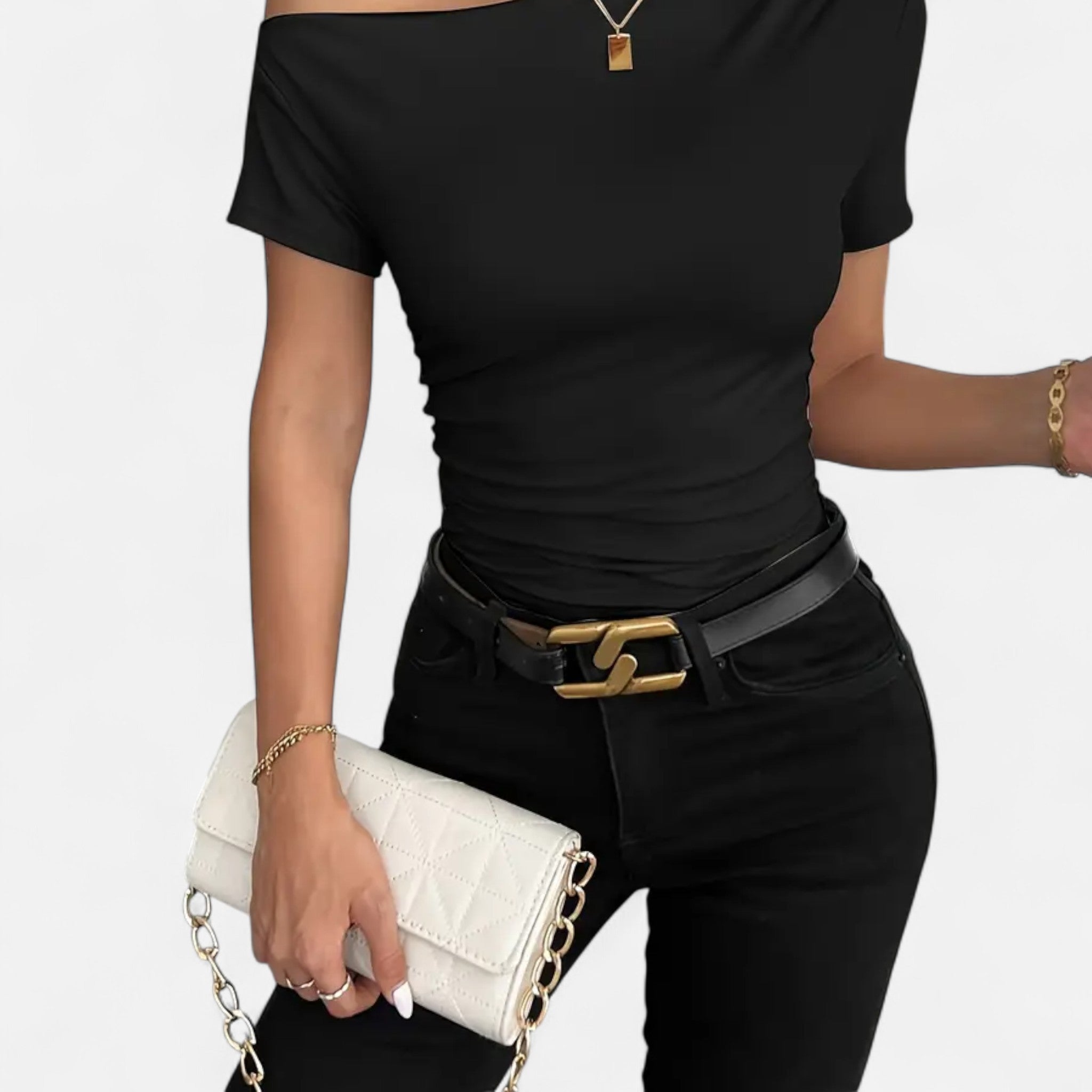 Cariova Mode | Women’s Off-Shoulder Top – Timeless Elegance